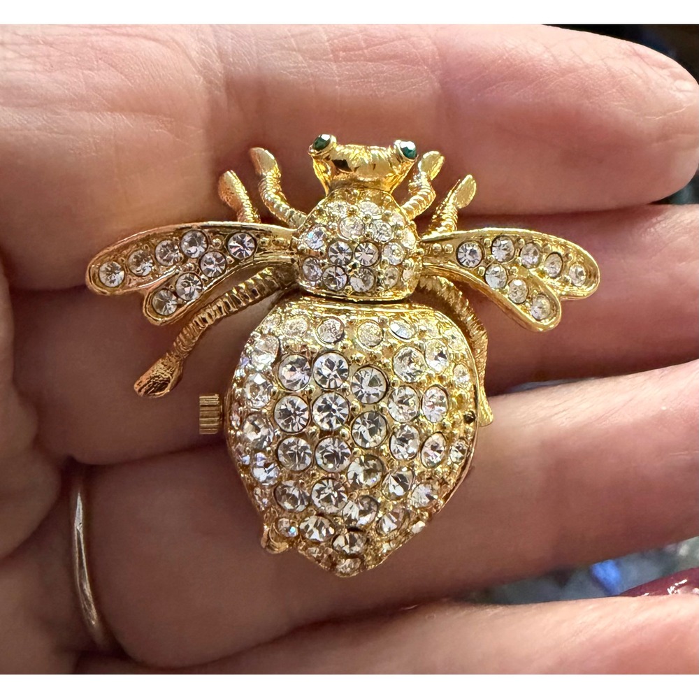 Joan Rivers Bee Watch Pin - Picture 3 of 4